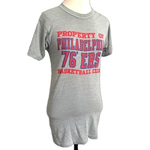 Vintage Philadelphia 76ers T-Shirt - S, Unisex - Picture 3 of 10